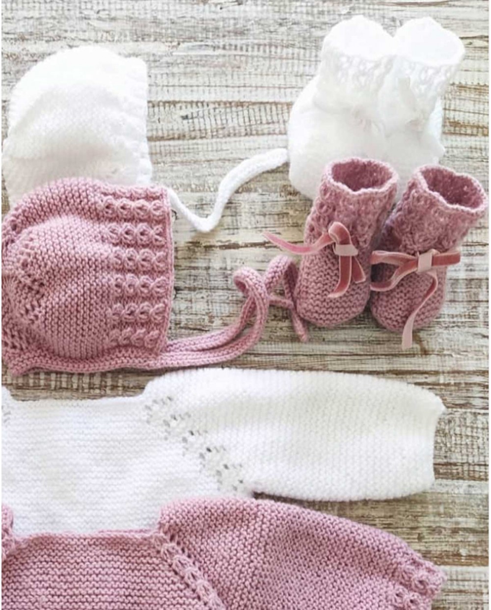 Patucos de bebé de lana Babette